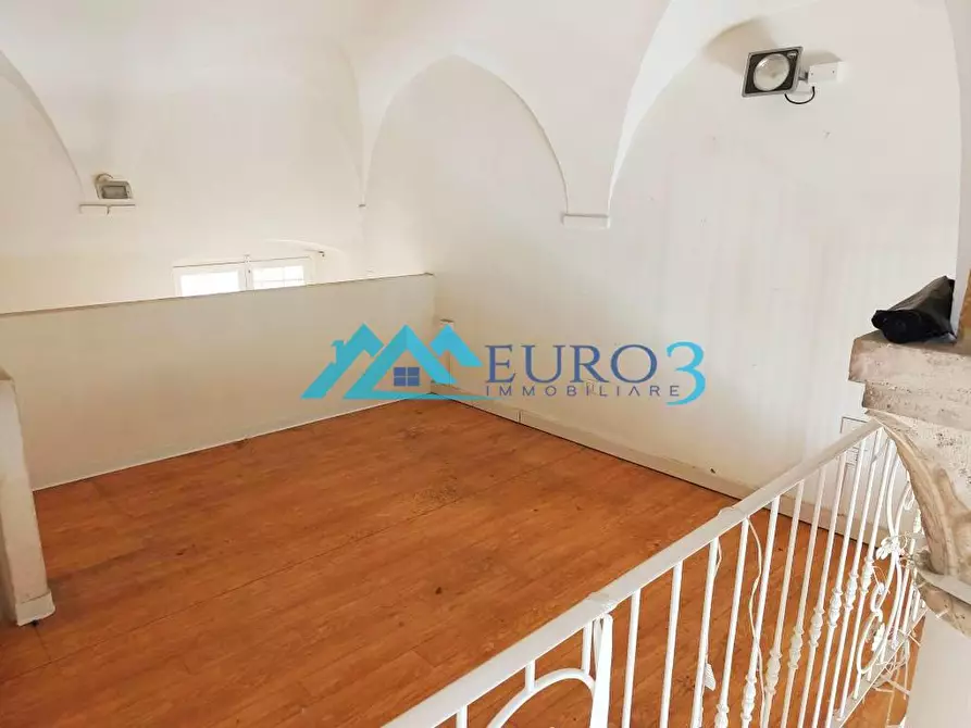 Immagine 5 di Locale commerciale in vendita  in CORSO GIUSEPPE MAZZINI 106 a Ascoli Piceno