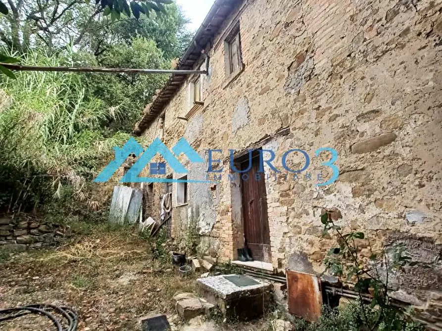 Immagine 1 di Porzione di casa in vendita  in VILLA CURTI a Ascoli Piceno