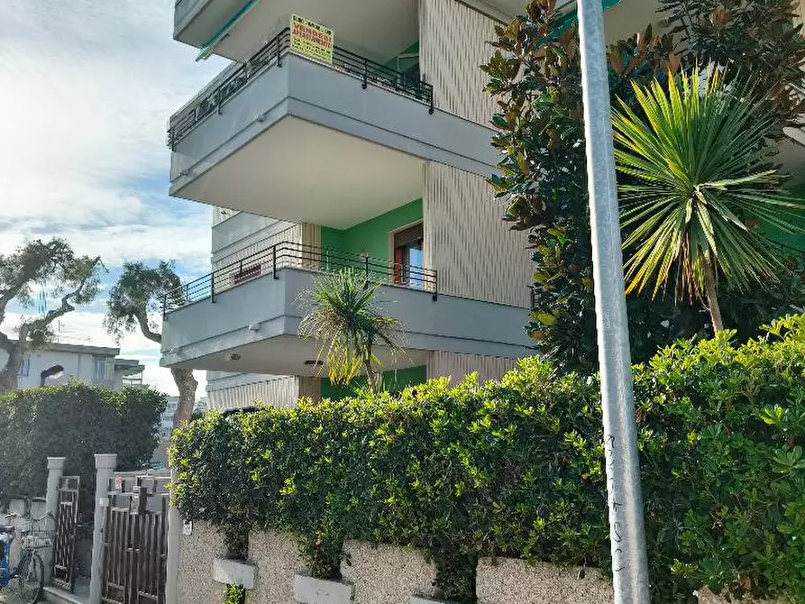 Immagine 11 di Appartamento in vendita  in VIA PONZA,44 a Grottammare