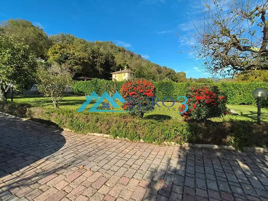 Immagine 11 di Casa indipendente in vendita  in STRADA SALARE a Roccafluvione