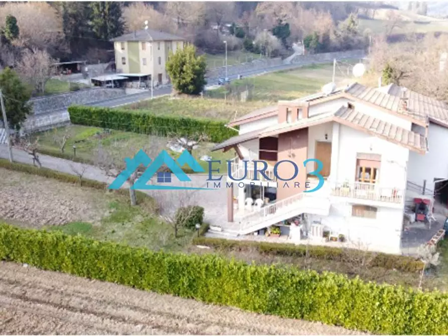 Immagine 18 di Casa indipendente in vendita  in STRADA SALARE a Roccafluvione