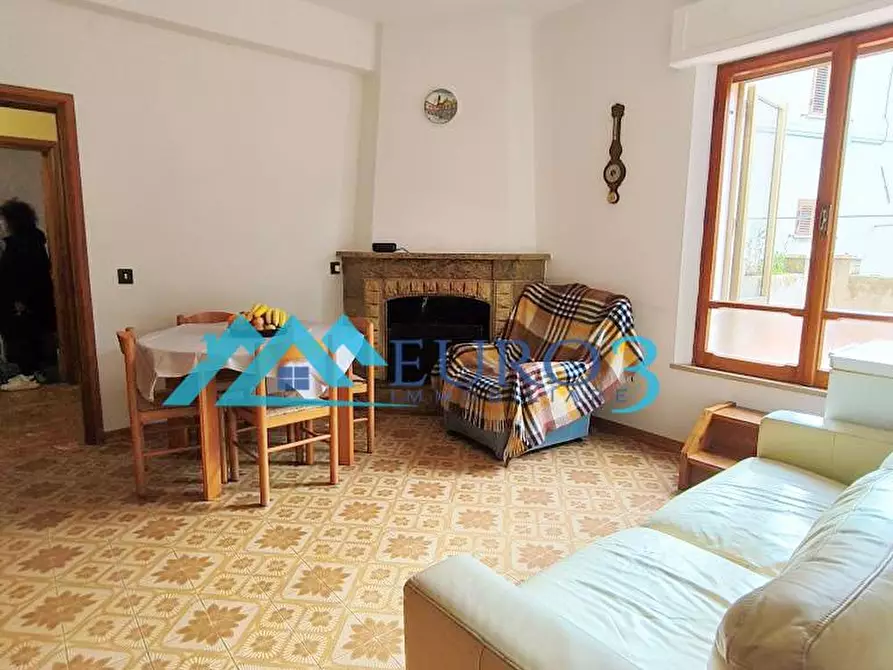 Immagine 6 di Appartamento in vendita  a Castignano