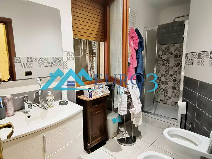 Immagine 3 di Appartamento in vendita  in STRADA CASACAGNANO a Roccafluvione