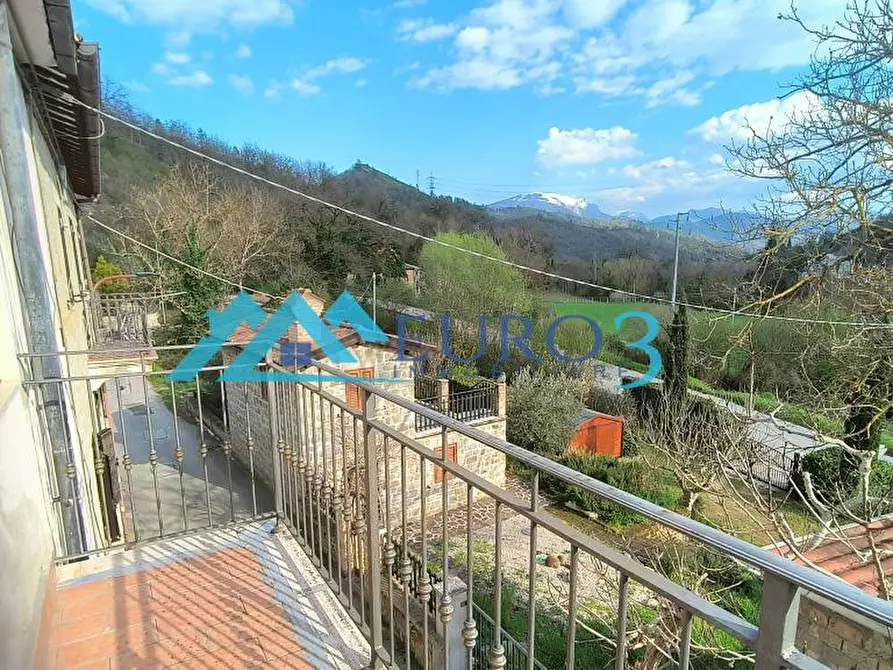 Immagine 5 di Terratetto in vendita  in CASACAGNANO a Roccafluvione