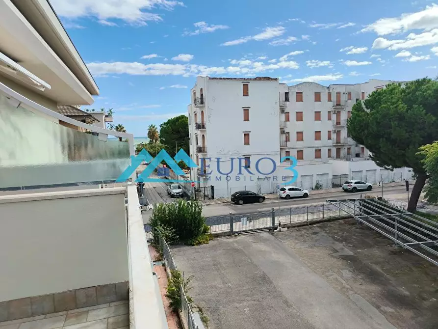 Immagine 12 di Appartamento in vendita  in VIA DEI MILLE a San Benedetto Del Tronto