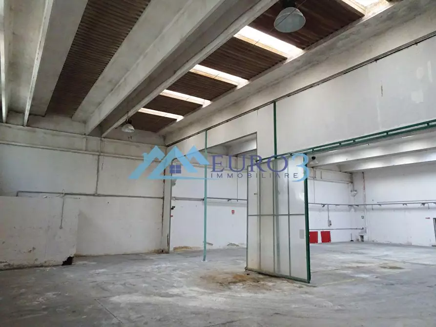 Immagine 7 di Capannone industriale in vendita  a Ancarano