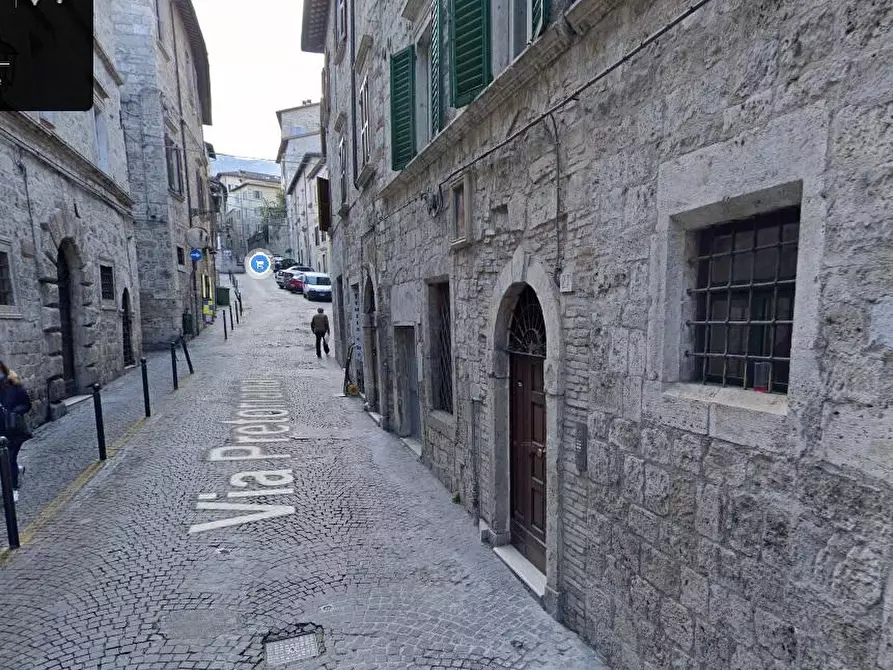 Immagine 2 di Locale commerciale in vendita  in VIA PRETORIANA a Ascoli Piceno