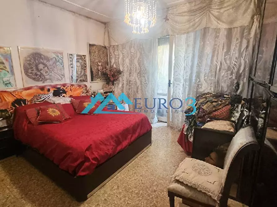 Immagine 5 di Appartamento in vendita  in VIA INDIPENDENZA a San Benedetto Del Tronto