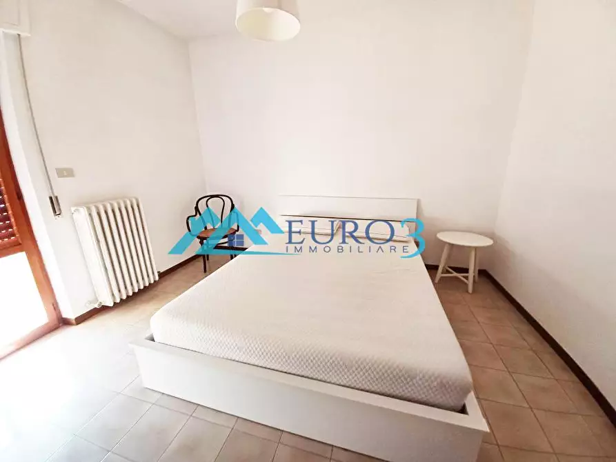 Immagine 5 di Appartamento in vendita  in VIA ALESSANDRIA a Folignano