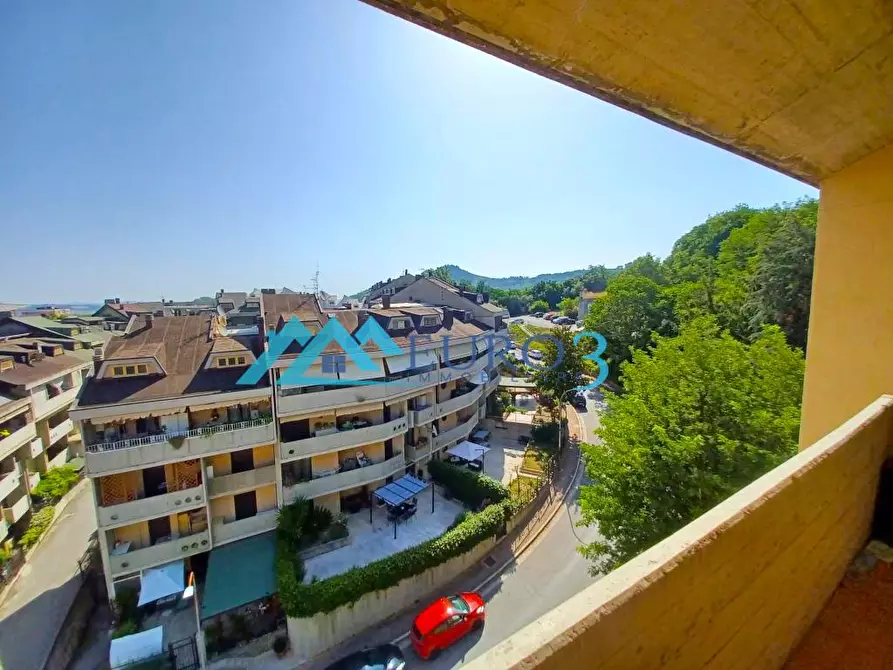 Immagine 6 di Appartamento in vendita  in VIA ALESSANDRIA a Folignano