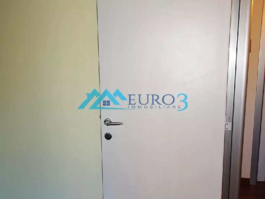 Immagine 3 di Appartamento in vendita  in VIA ASSISI, 104 a Folignano