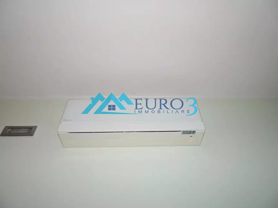 Immagine 4 di Appartamento in vendita  in VIA ASSISI, 104 a Folignano