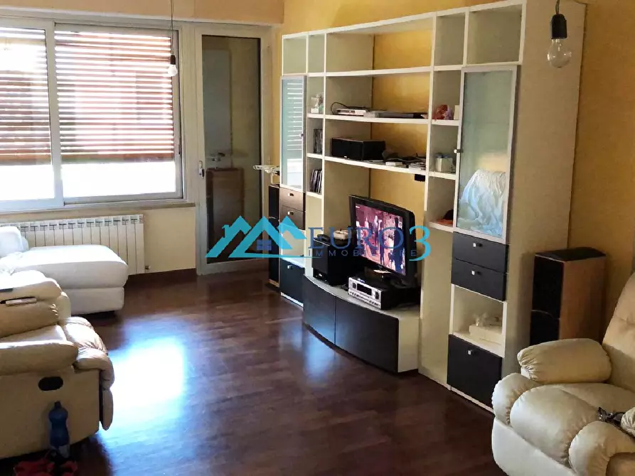 Immagine 5 di Appartamento in vendita  in VIA ASSISI, 104 a Folignano