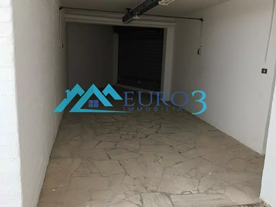 Immagine 4 di Garage in vendita  in VIA DELLE CAMPANULE a Ascoli Piceno