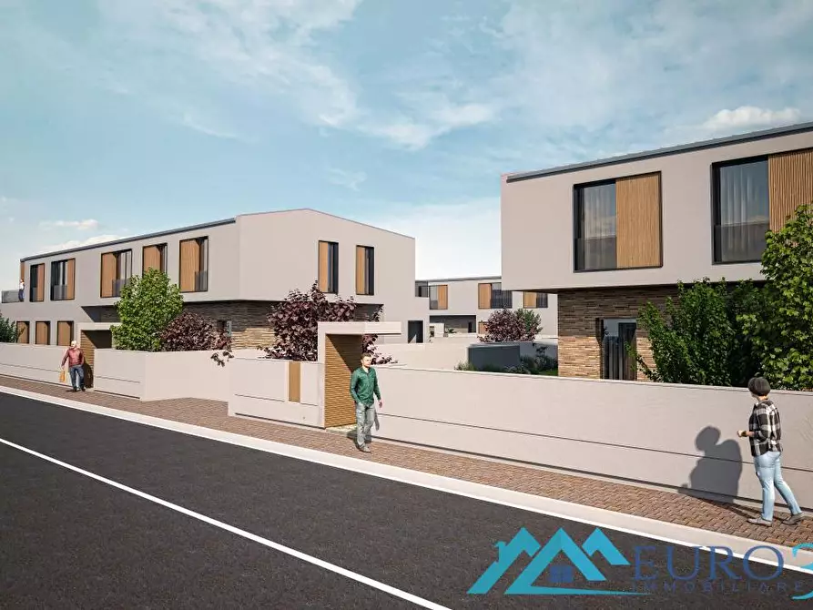 Immagine 3 di Appartamento in vendita  in VIA DELLA LIBERAZIONE,1 a Castel Di Lama