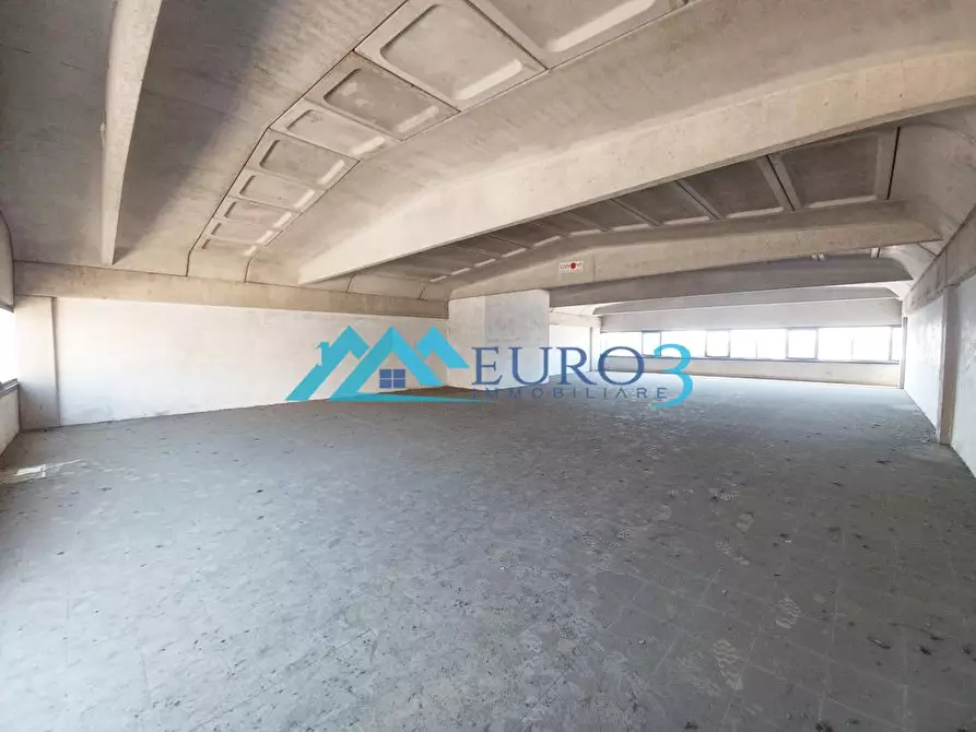 Immagine 1 di Ufficio in vendita  in VIA PASUBIO a San Benedetto Del Tronto