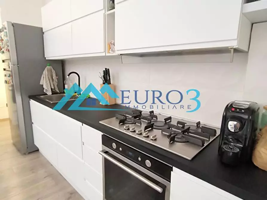 Immagine 5 di Appartamento in vendita  in VIA DEI SETTEMBRINI,1 a Ascoli Piceno