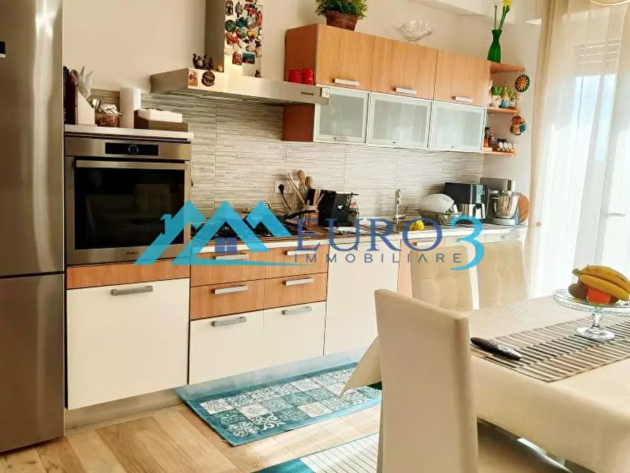 Immagine 22 di Appartamento in vendita  in VIA AUGUSTO MURRI,62 a San Benedetto Del Tronto