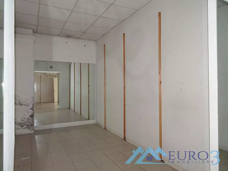 Immagine 5 di Locale commerciale in affitto  in CORSO MAZZINI, 117 a Ascoli Piceno