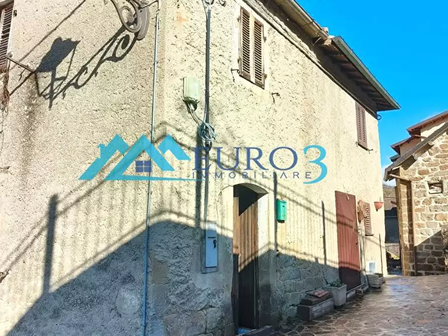 Immagine 2 di Terratetto in vendita  in FRAZIONE MIGLIARELLI a Montegallo