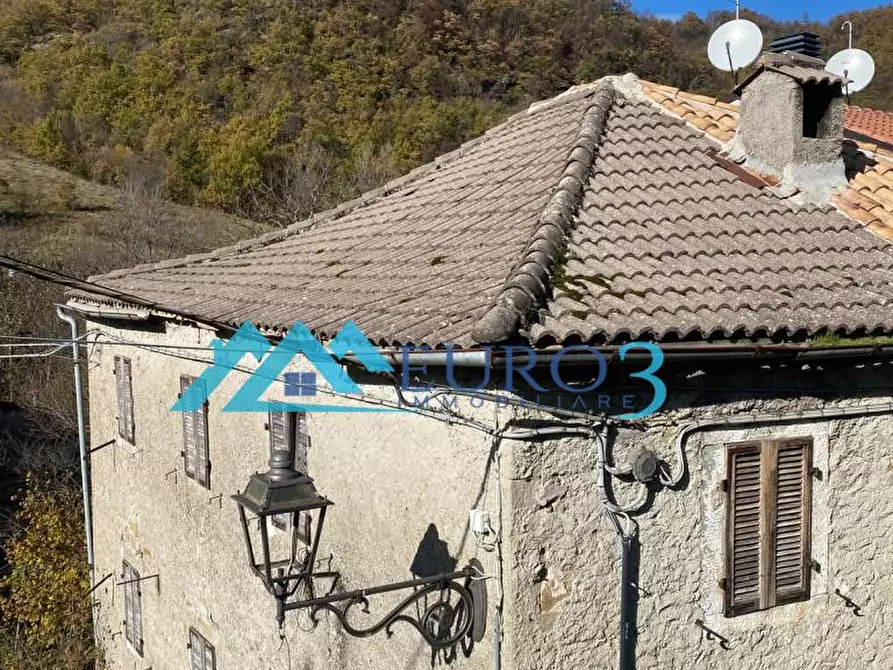 Immagine 6 di Terratetto in vendita  in FRAZIONE MIGLIARELLI a Montegallo