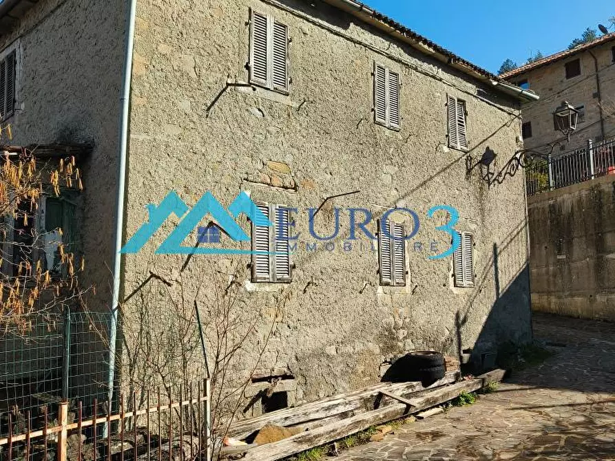 Immagine 9 di Terratetto in vendita  in FRAZIONE MIGLIARELLI a Montegallo