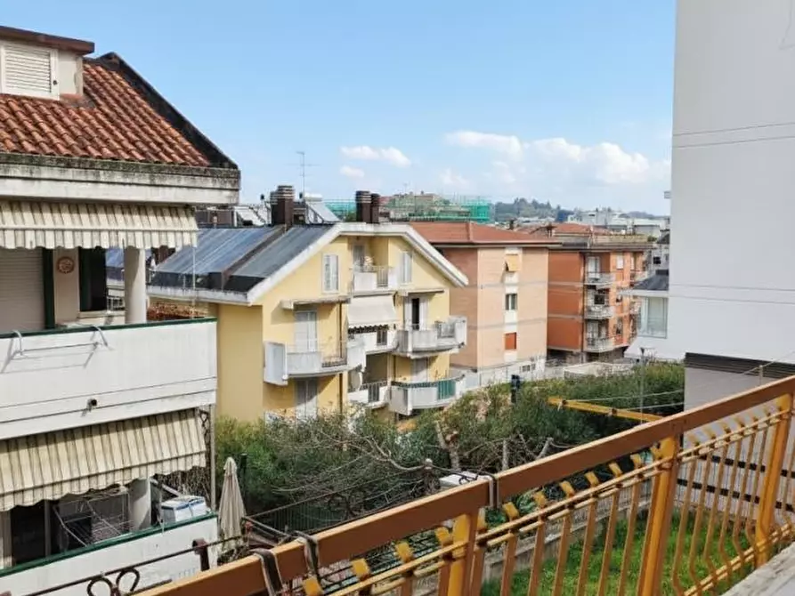 Immagine 2 di Appartamento in vendita  in VIA PERUGIA,35 a Ascoli Piceno