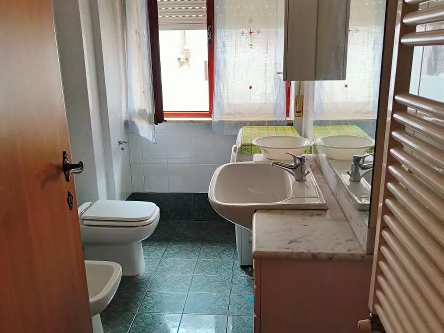 Immagine 6 di Appartamento in vendita  in VIA PERUGIA,35 a Ascoli Piceno