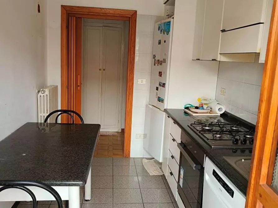 Immagine 9 di Appartamento in vendita  in VIA PERUGIA,35 a Ascoli Piceno