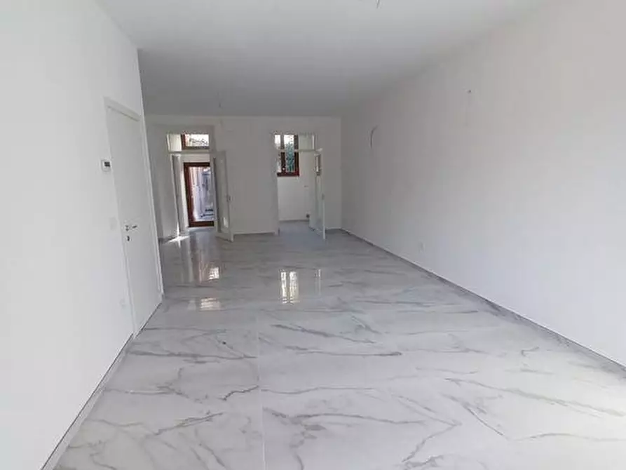 Immagine 15 di Terratetto in vendita  in LUNGO CASTELLANO a Ascoli Piceno