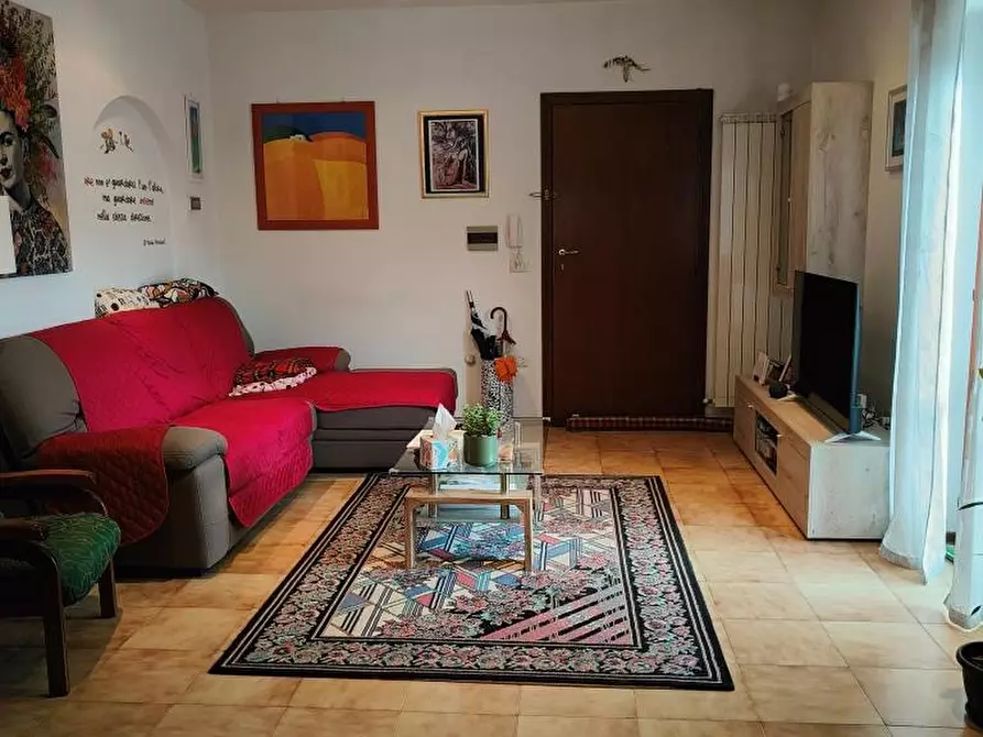 Immagine 8 di Appartamento in vendita  in VIA ASSISI 20 a Folignano