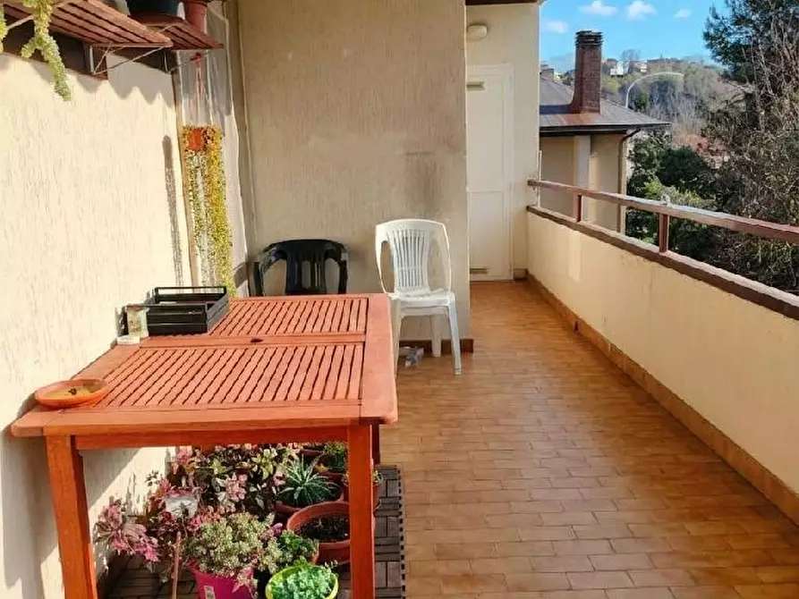 Immagine 12 di Appartamento in vendita  in VIA ASSISI 20 a Folignano