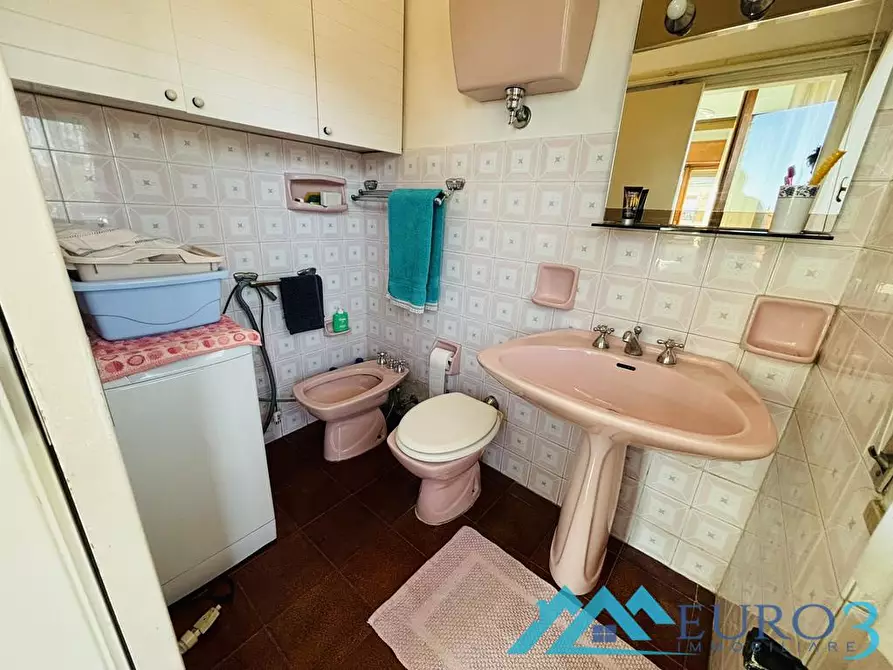 Immagine 4 di Villa in vendita  in VIA NAPOLI  a Ascoli Piceno