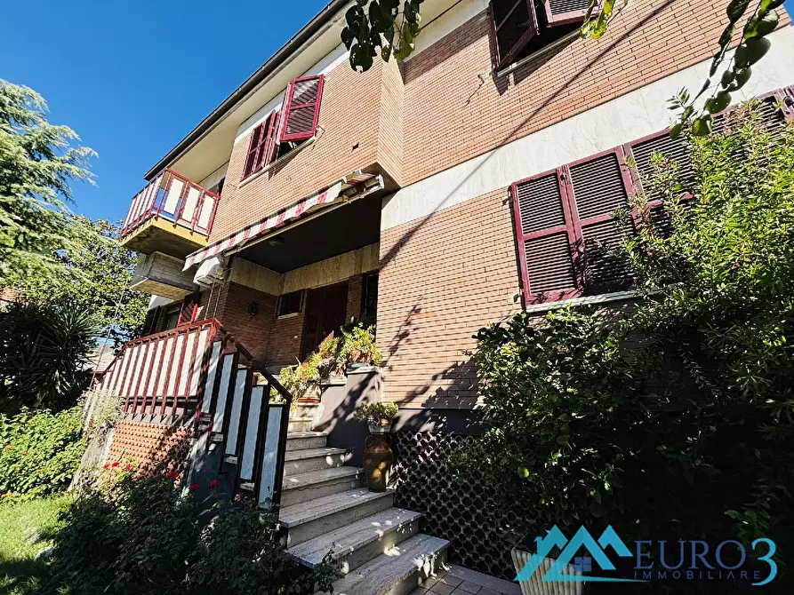 Immagine 6 di Villa in vendita  in VIA NAPOLI  a Ascoli Piceno