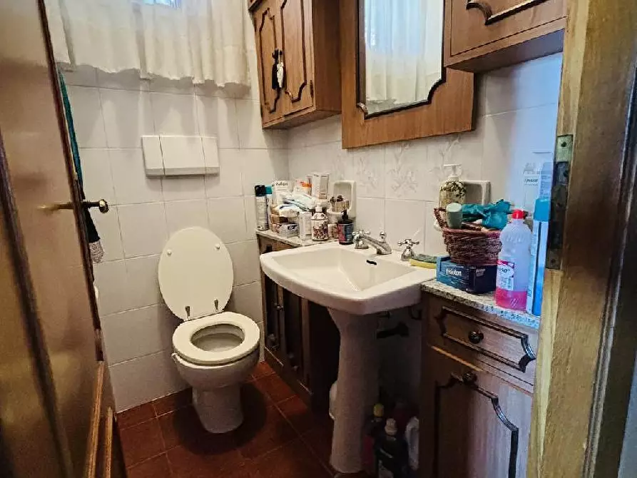 Immagine 26 di Villa in vendita  in VIA NAPOLI  a Ascoli Piceno