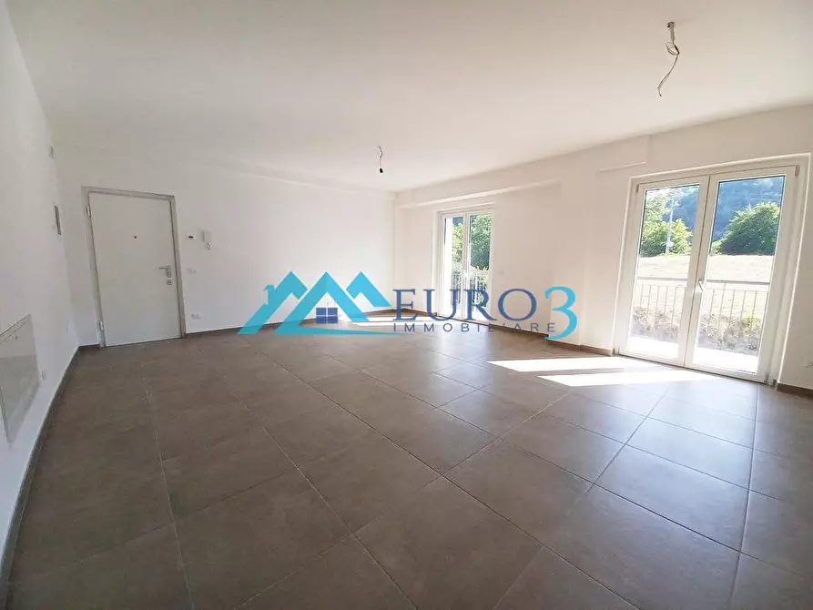 Immagine 7 di Appartamento in affitto  in VIA GIACOMO LEOPARDI a Roccafluvione