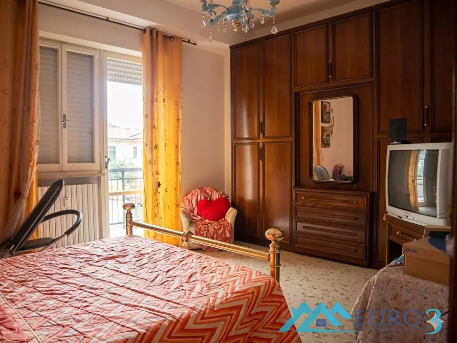 Immagine 10 di Appartamento in vendita  in VIA OSIMO N.6 a Ascoli Piceno