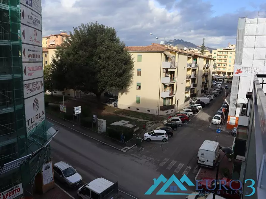 Immagine 14 di Appartamento in vendita  in VIA OSIMO N.6 a Ascoli Piceno