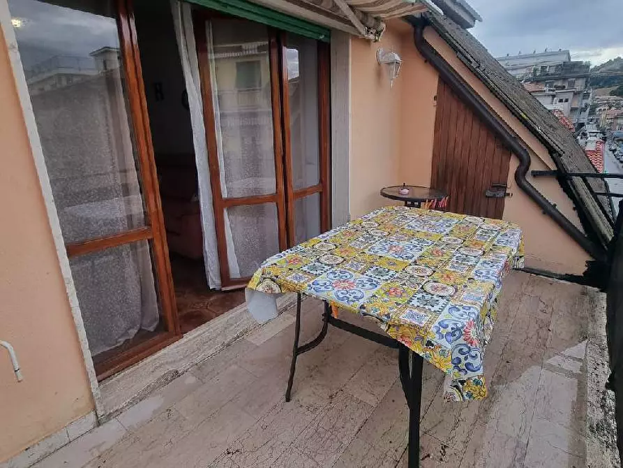 Immagine 10 di Appartamento in vendita  in VIA VOLTA ATTORNI a San Benedetto Del Tronto