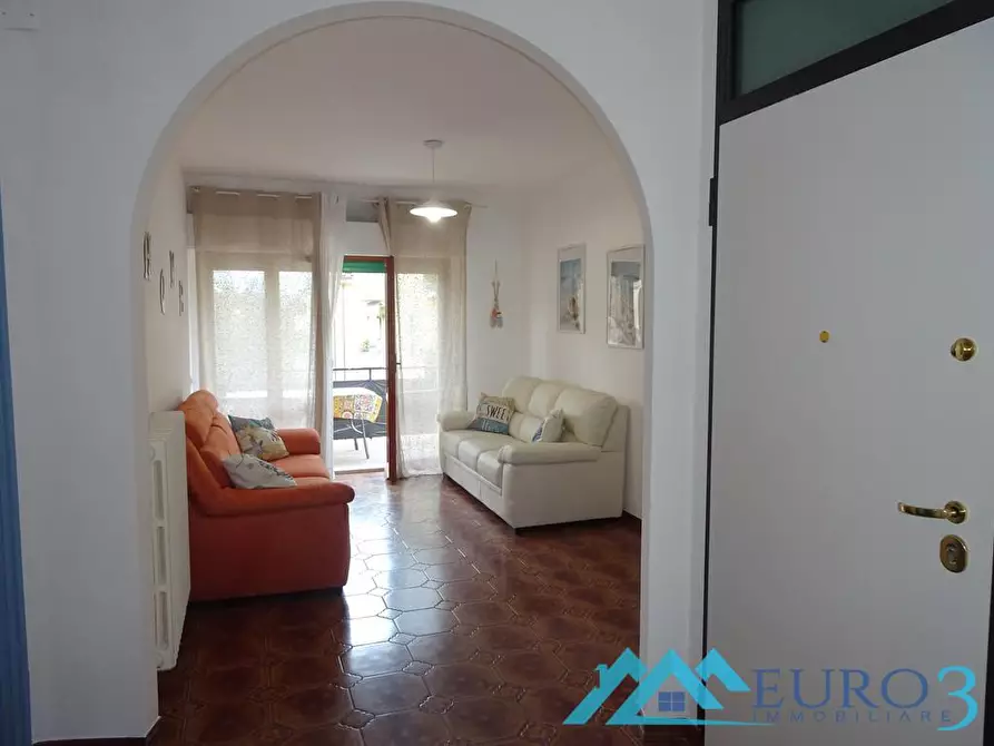 Immagine 11 di Appartamento in vendita  in VIA VOLTA ATTORNI a San Benedetto Del Tronto