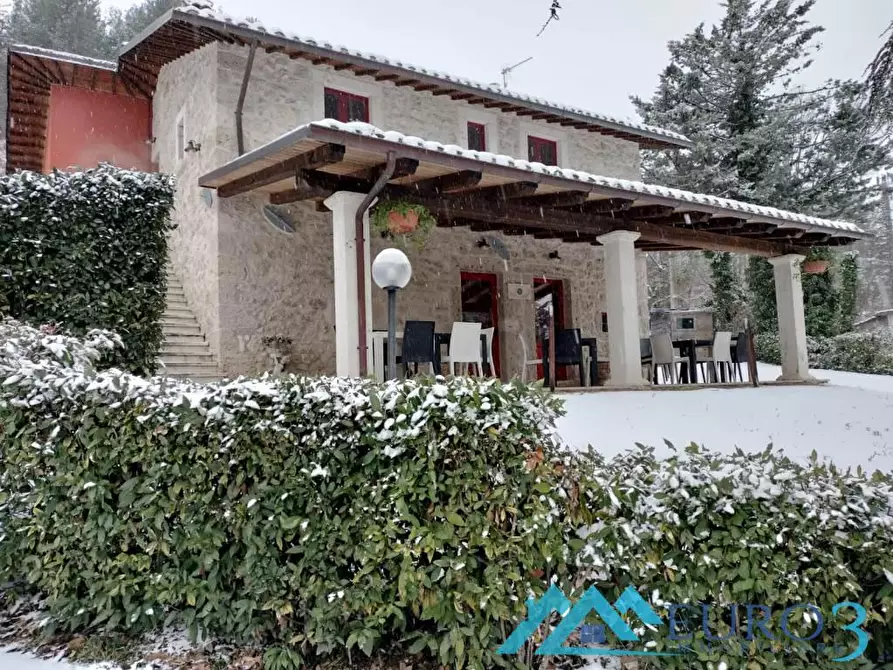 Immagine 3 di Rustico / casale in vendita  in FRAZIONE CASTEL TROSINO N. 9  a Ascoli Piceno