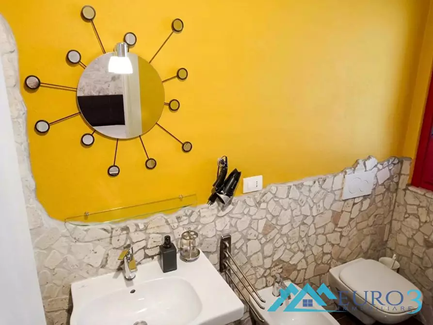 Immagine 4 di Rustico / casale in vendita  in FRAZIONE CASTEL TROSINO N. 9  a Ascoli Piceno