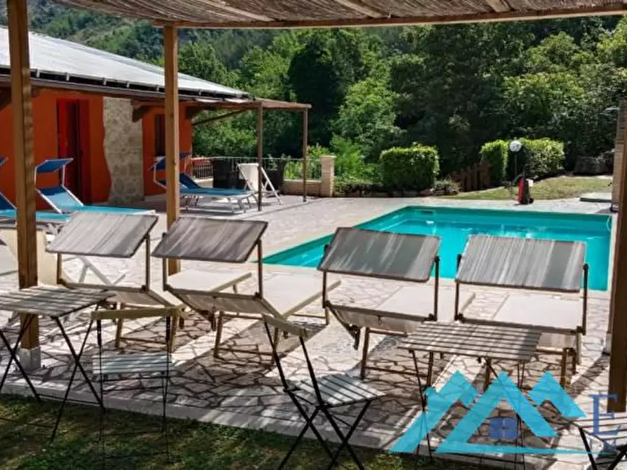 Immagine 25 di Rustico / casale in vendita  in FRAZIONE CASTEL TROSINO N. 9  a Ascoli Piceno