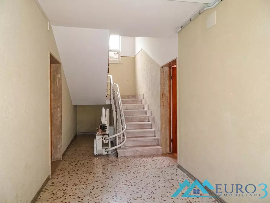 Immagine 9 di Appartamento in vendita  in VIA MAMELI a Ascoli Piceno