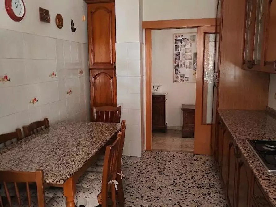 Immagine 12 di Appartamento in vendita  in VIA LORETO a Ascoli Piceno