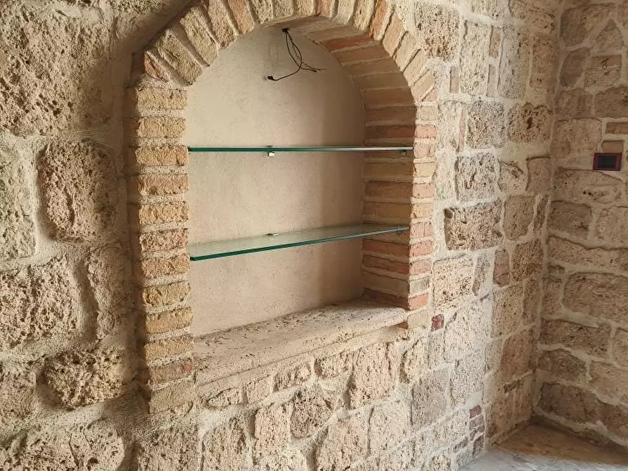 Immagine 5 di Locale commerciale in affitto  in CORSO GIUSEPPE MAZZINI a Ascoli Piceno