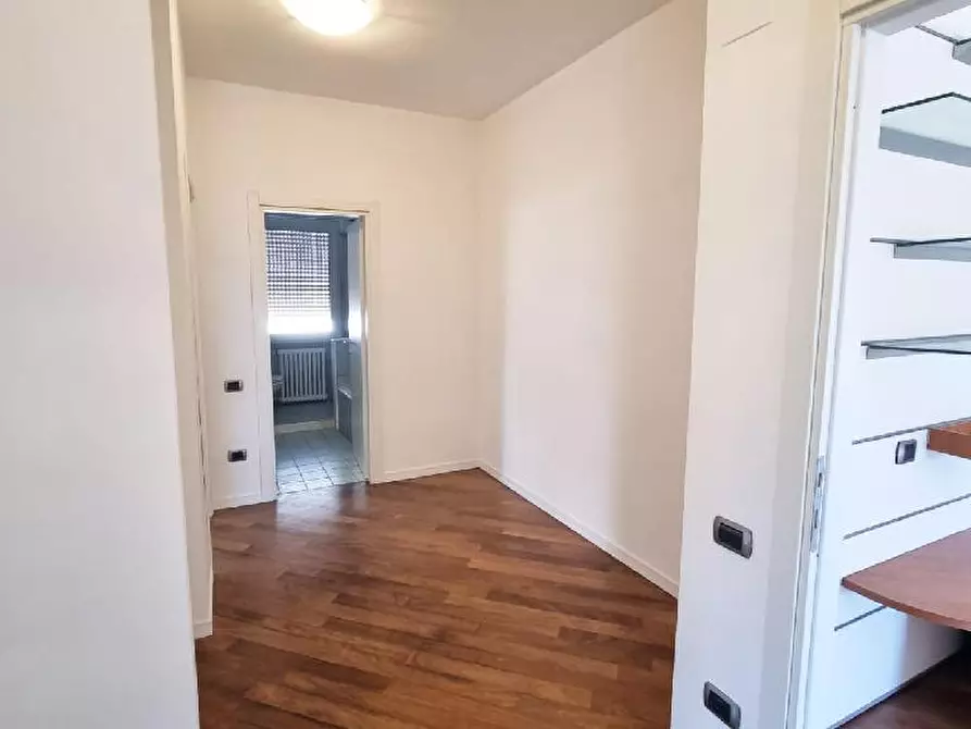 Immagine 4 di Appartamento in vendita  in VIA PIEMONTE a San Benedetto Del Tronto