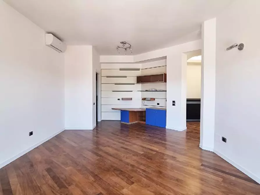 Immagine 11 di Appartamento in vendita  in VIA PIEMONTE a San Benedetto Del Tronto