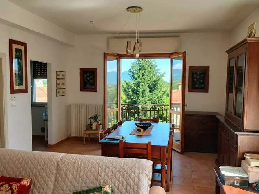 Immagine 3 di Villetta a schiera in vendita  a Folignano