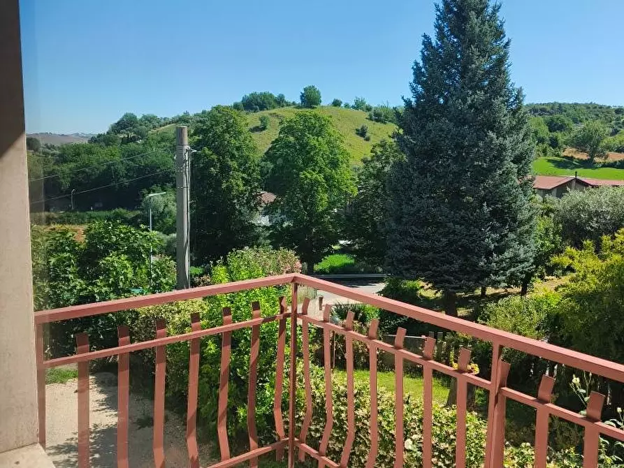 Immagine 22 di Villetta a schiera in vendita  a Folignano